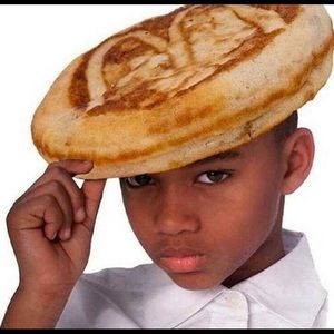 Meet your Posher, Adan